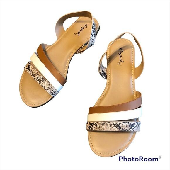 Qupid Animal Print Faux Leather Sandal Women's Size 7.5 Sling Back Brown Flats - Picture 1 of 7